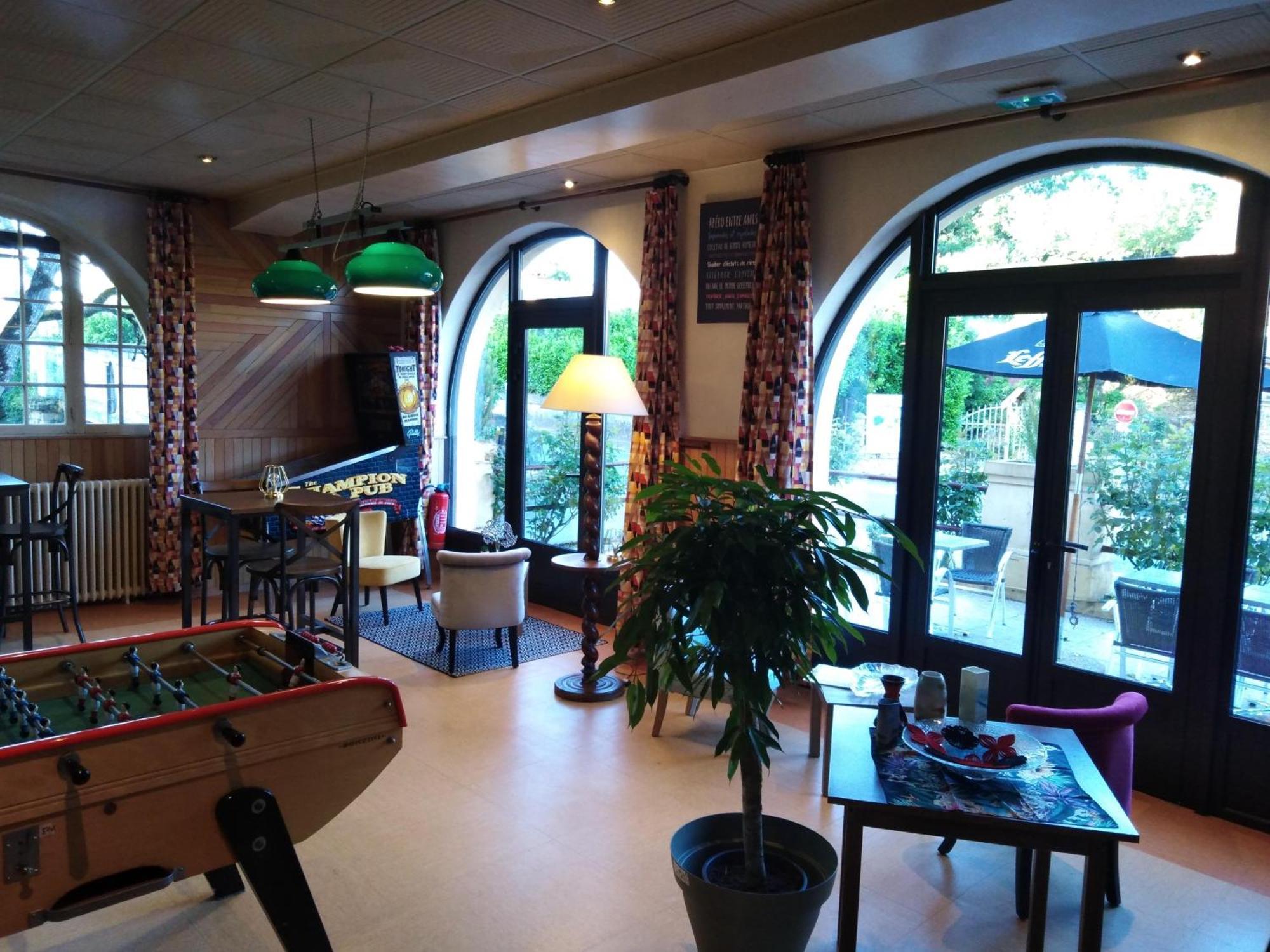 Hotel Du Pont Et Restaurant A Groléjac Buitenkant foto