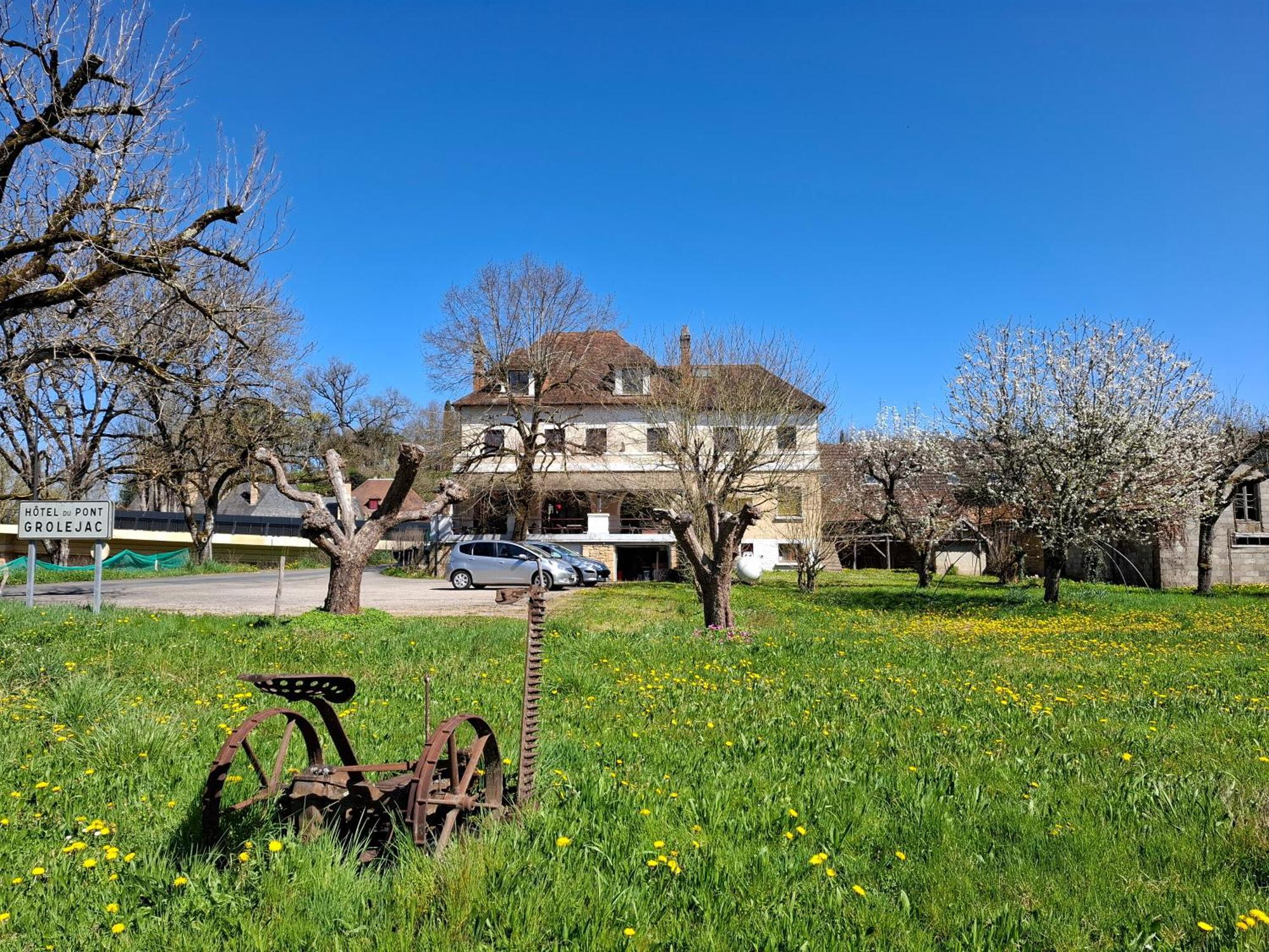 Hotel Du Pont Et Restaurant A Groléjac Buitenkant foto